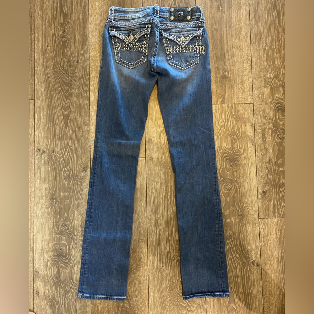 Miss Me Embroidered Straight Fit Jeans Women’s Size 26